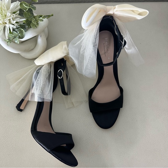 ANTONIO MELANI x Born on Fifth Elle Satin Tulle Bow
Back Heels - Picture 8 of 15